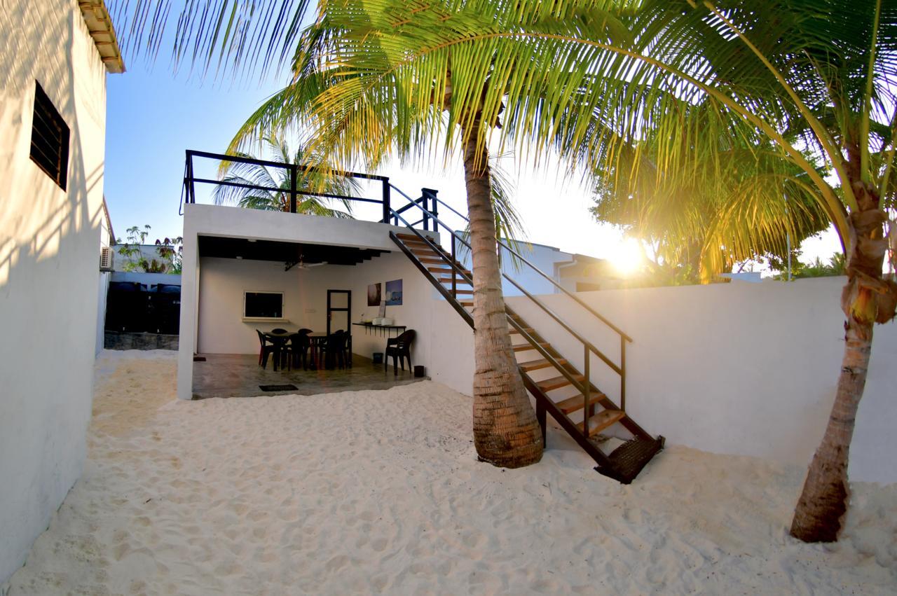 Surf Yoga Retreat Himmafushi Hotel Exterior foto